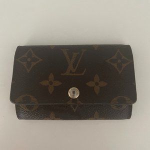 Louis Vuitton 6 KEY HOLDER